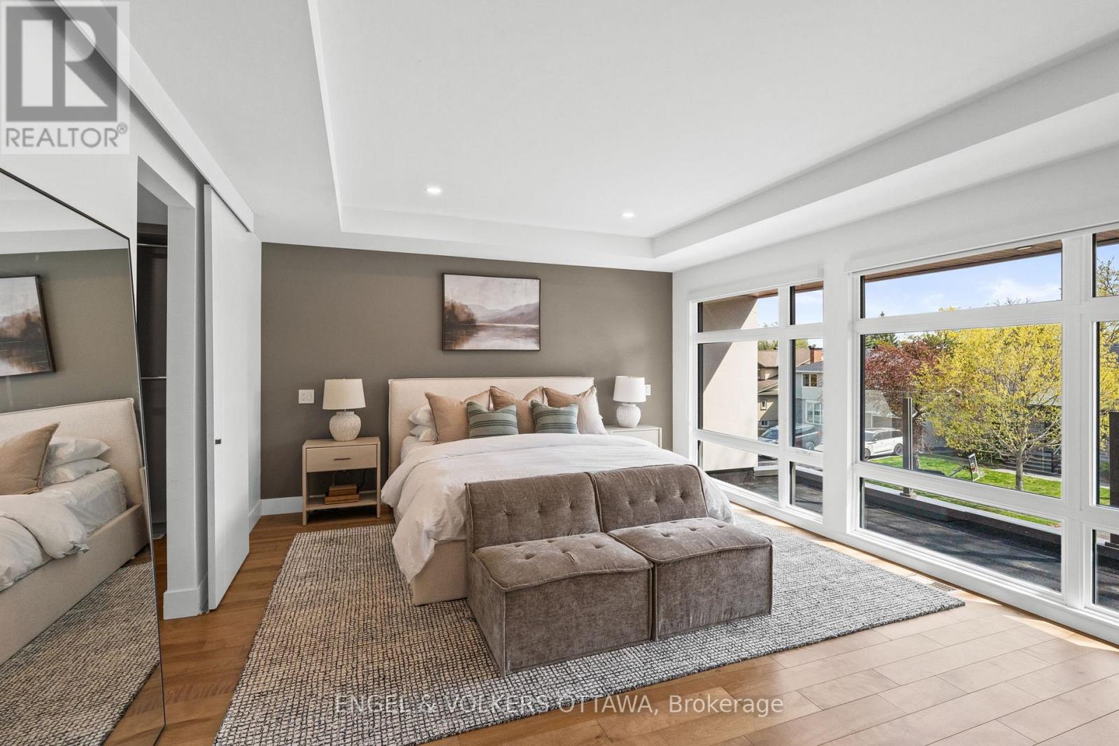 620 ROWANWOOD AVENUE - 17
