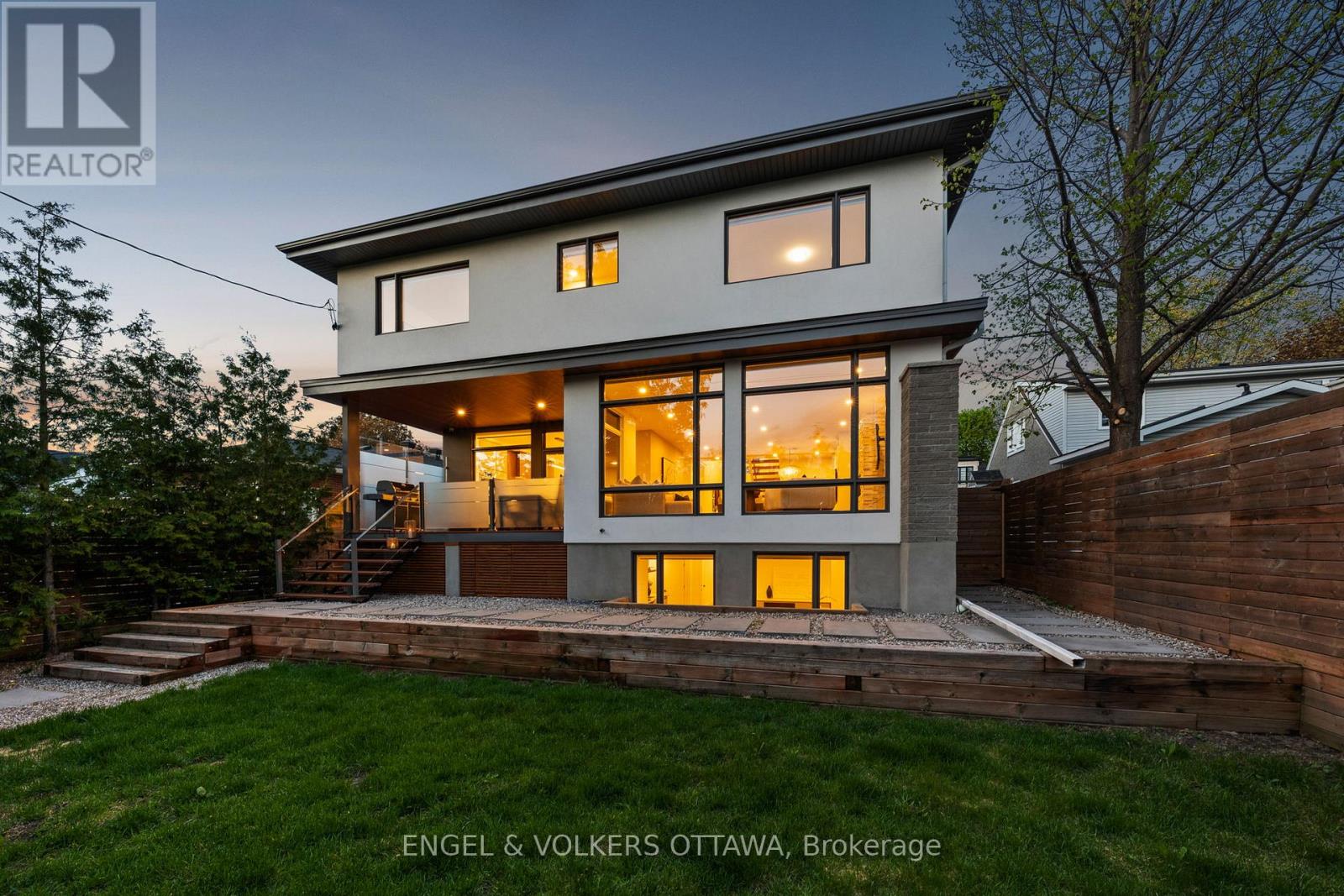 620 ROWANWOOD AVENUE - 42
