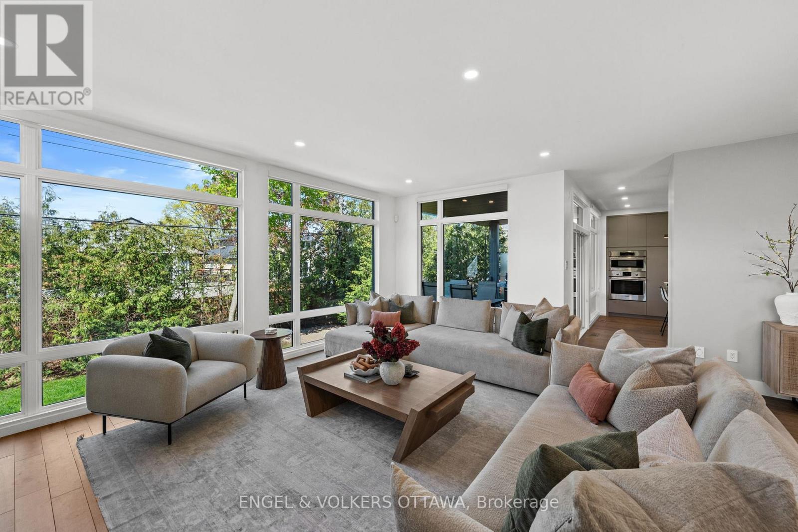 620 ROWANWOOD AVENUE - 8