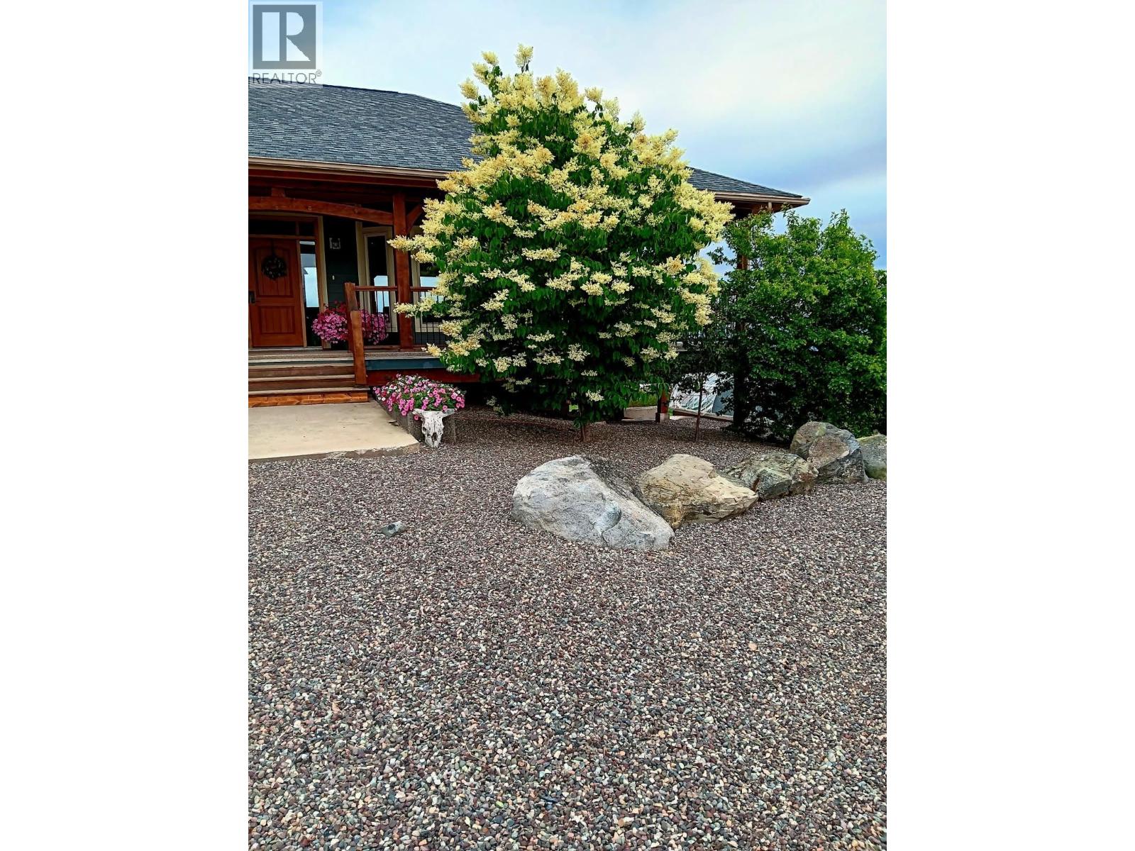 6536-7018 BOUNDARY ROAD - 5