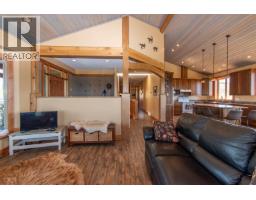 Dining nook - 6536-7018 Boundary Road, Telkwa, BC V0J2X2 Photo 11