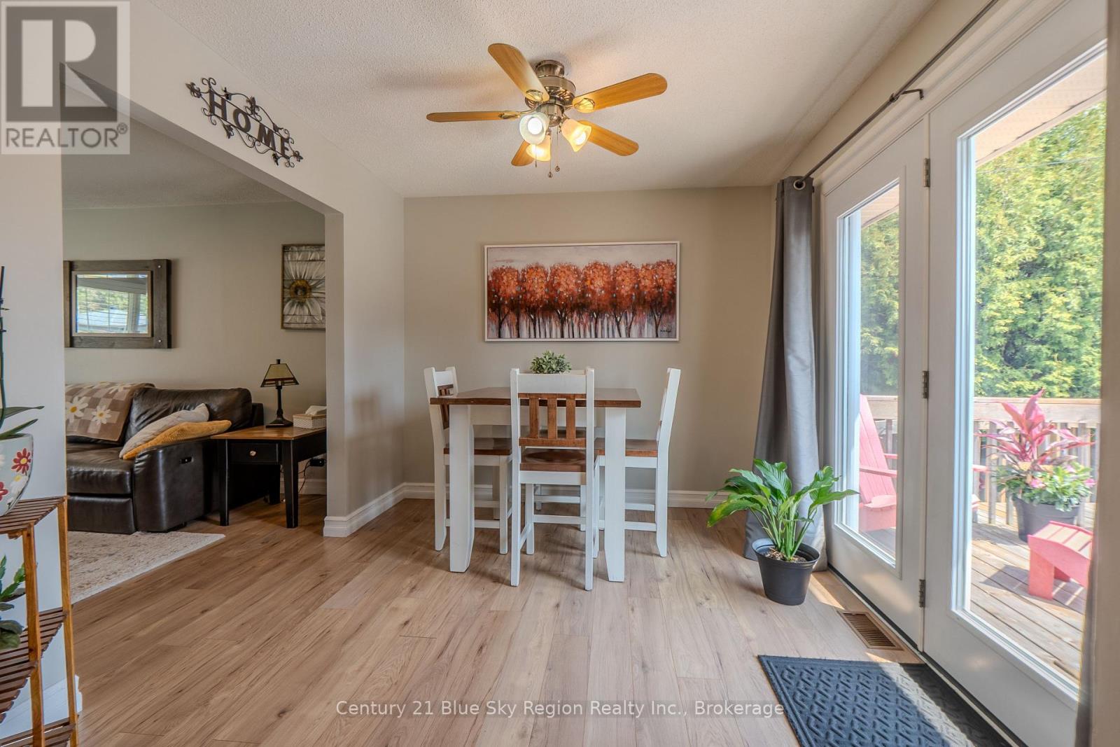 203 RANCIER STREET - 10