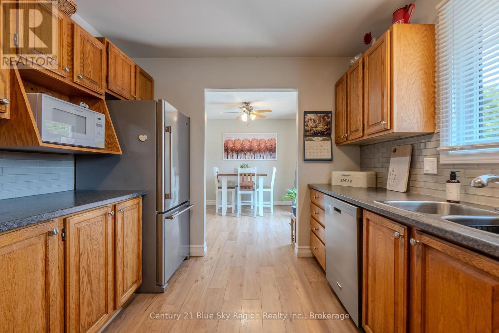 203 RANCIER STREET - 14