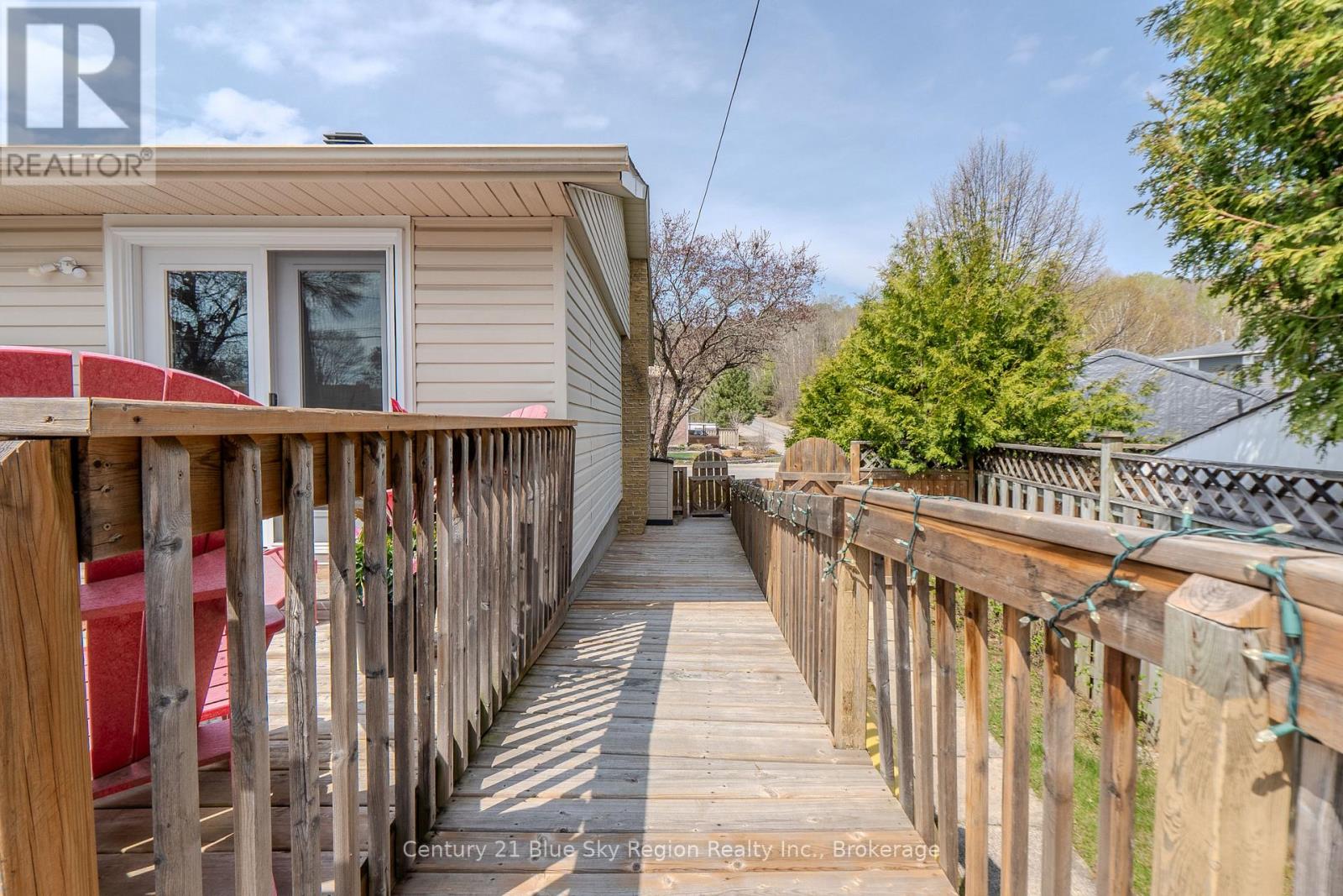 203 RANCIER STREET - 38