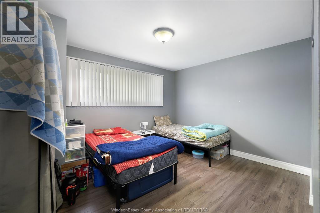 3598 RANKIN AVENUE - 27