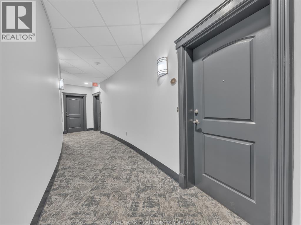 #703 1225 RIVERSIDE DRIVE West - 28