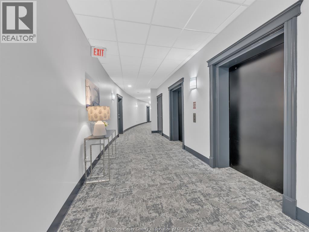 #703 1225 RIVERSIDE DRIVE West - 29