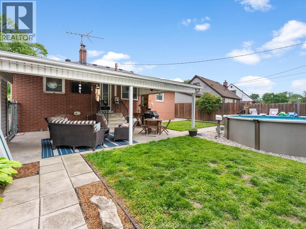 1384 GRANVILLE CRESCENT, Windsor, Ontario, N9C3N8 — Photo 11