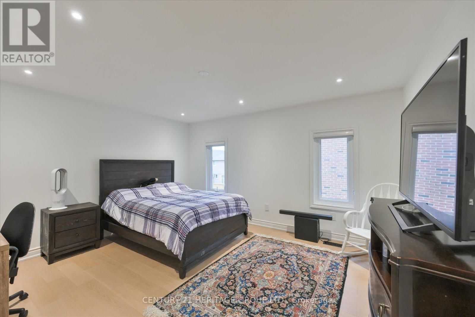22 TANNERY COURT - 35