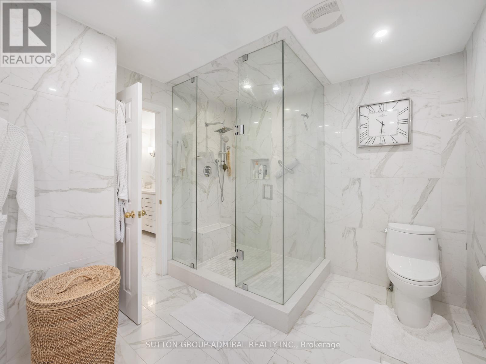 49 MIRIAM CRESCENT - 25