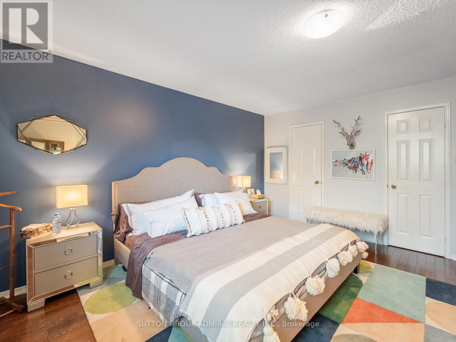 49 MIRIAM CRESCENT - 28