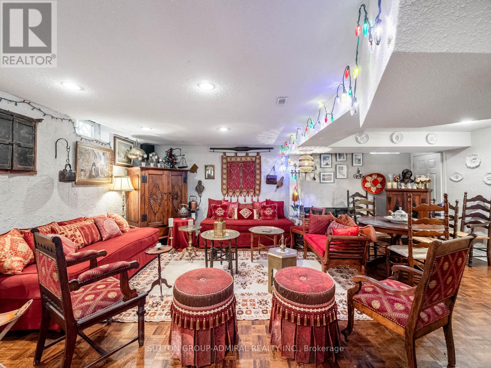 49 MIRIAM CRESCENT - 39
