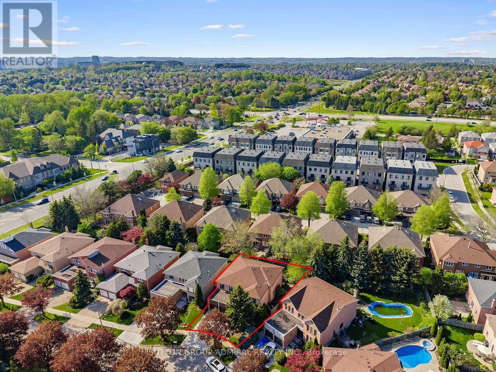 49 MIRIAM CRESCENT - 48