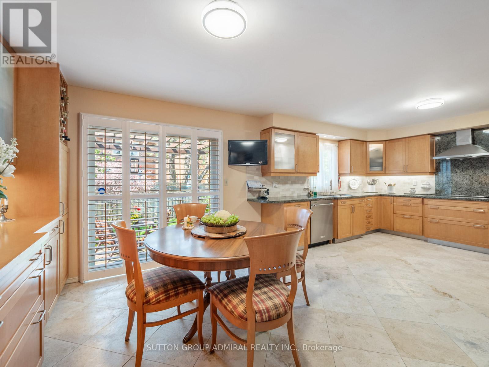 49 MIRIAM CRESCENT - 9