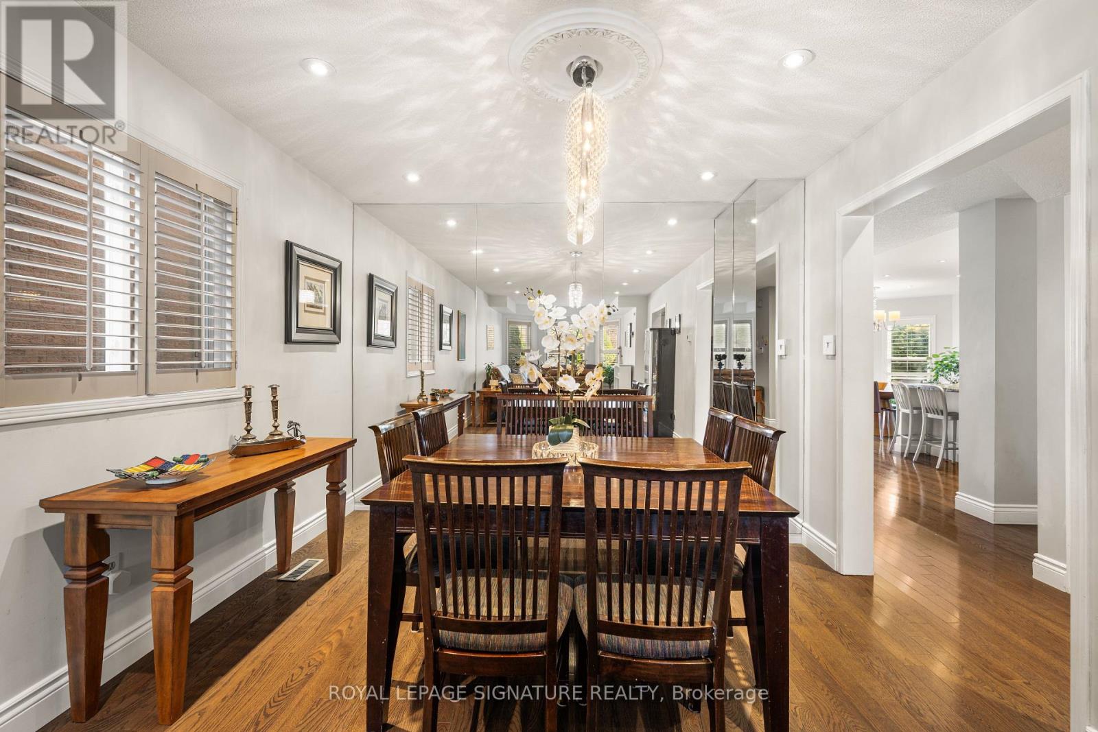 59 EDENBRIDGE DRIVE - 8