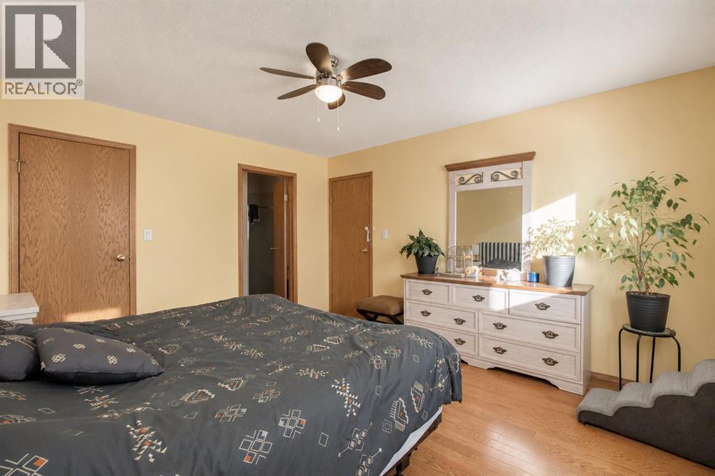 9110 107 Avenue - 8
