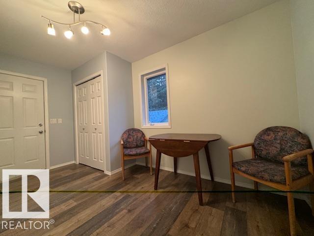 635044 RGE ROAD 230.6 - 18