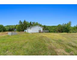 211 Ch. Stephens, Otter Lake, QC J0X2P0 Photo 23
