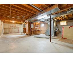 211 Ch. Stephens, Otter Lake, QC J0X2P0 Photo 14