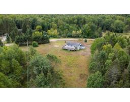 211 Ch. Stephens, Otter Lake, QC J0X2P0 Photo 25