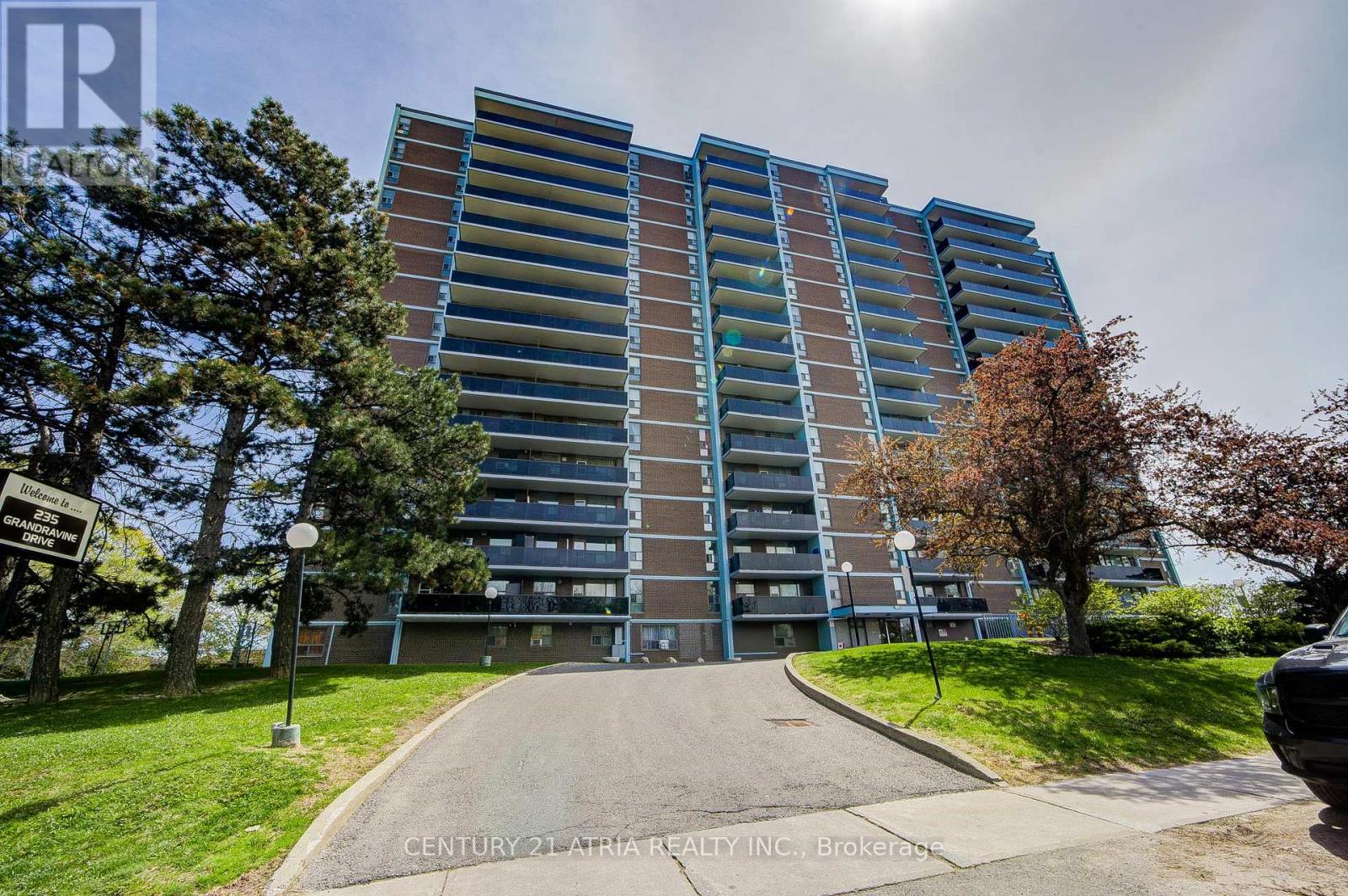 Listing photo of 906 - 235 GRANDRAVINE DRIVE