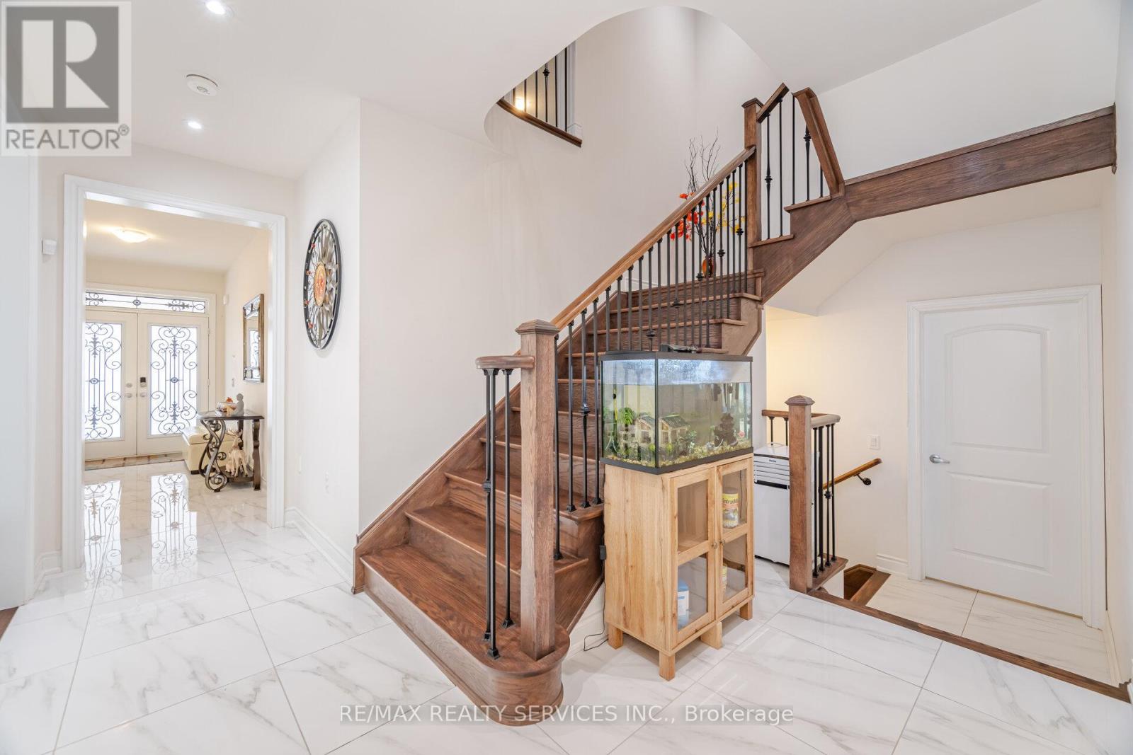 20 ROYAL FERN CRESCENT - 25