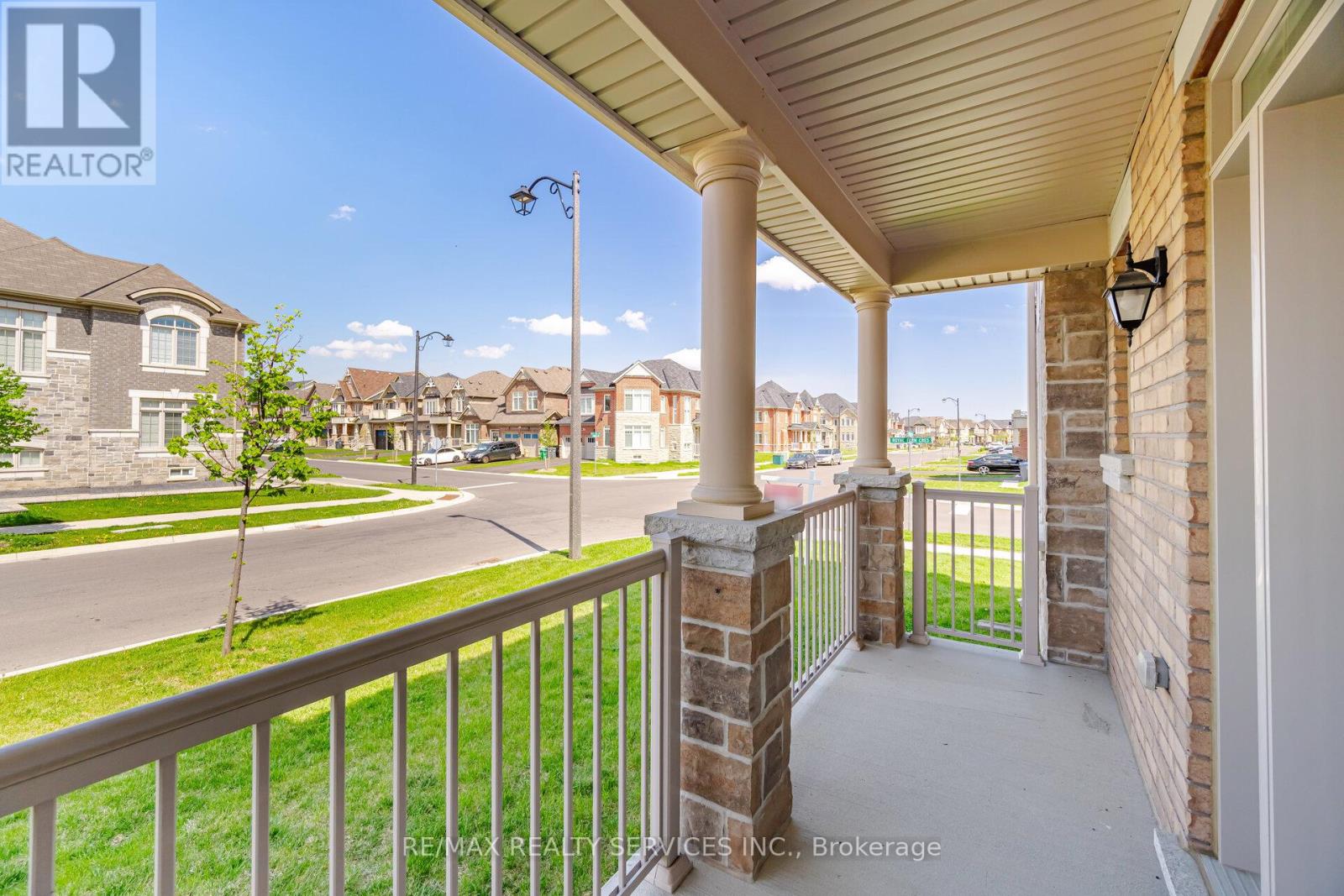 20 ROYAL FERN CRESCENT - 7