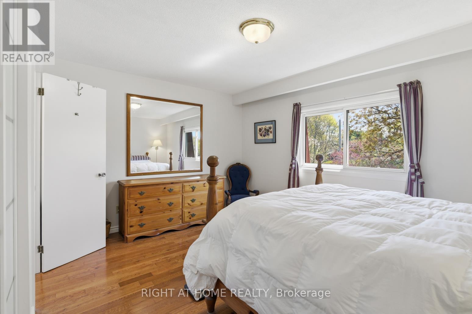 20 TILLEY DRIVE - 22