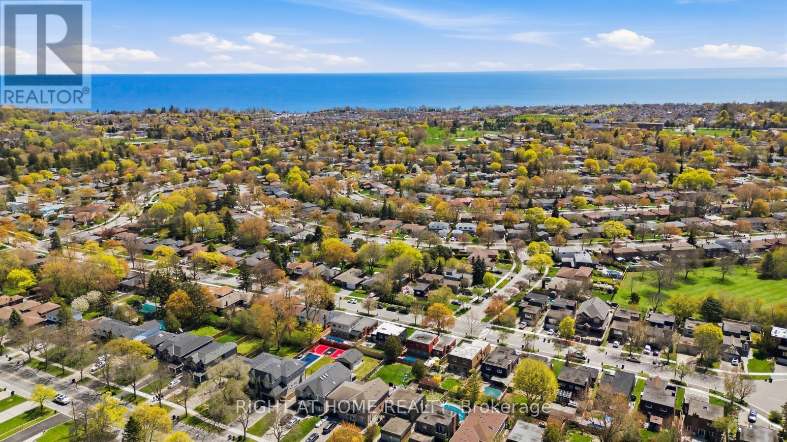 20 TILLEY DRIVE - 34