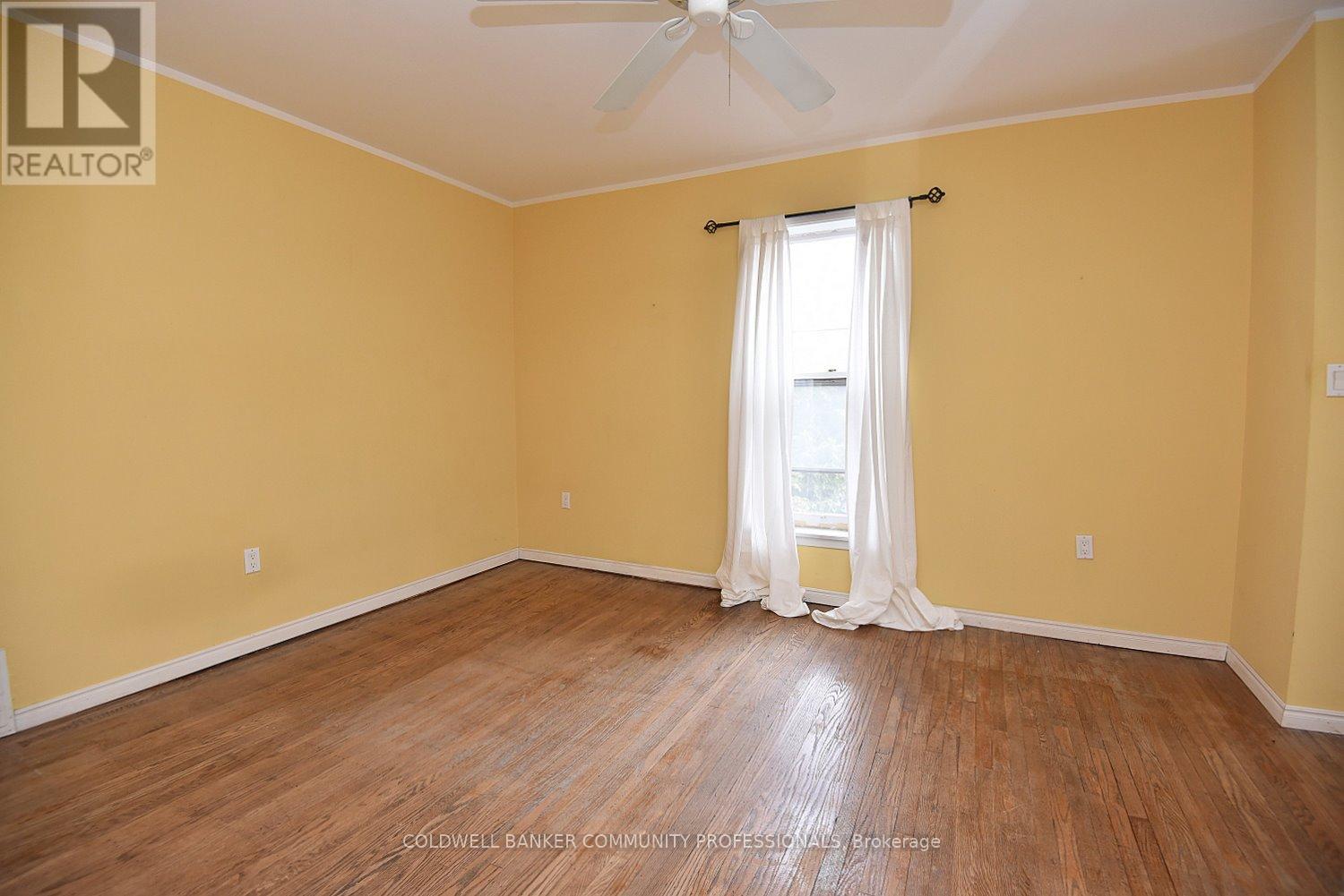 128 HESS STREET S - 26