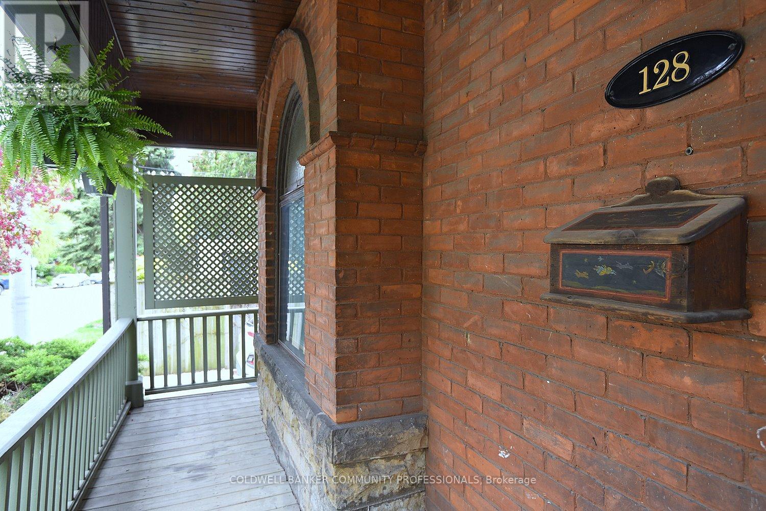128 HESS STREET S - 3