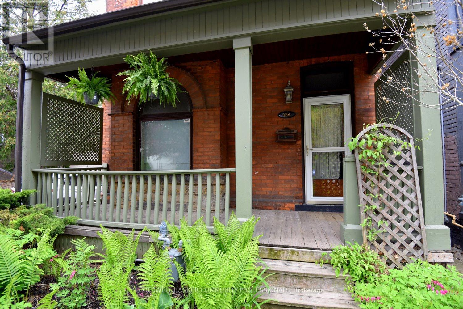 128 HESS STREET S - 4