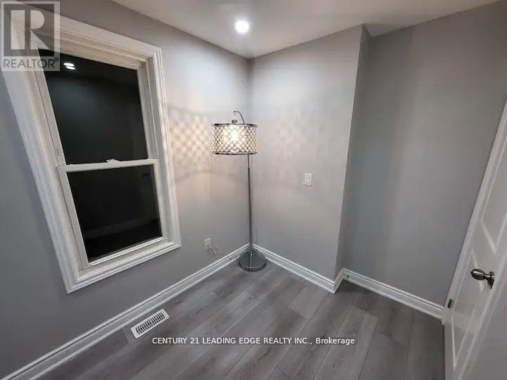 5595 WESLEY PLACE - 15
