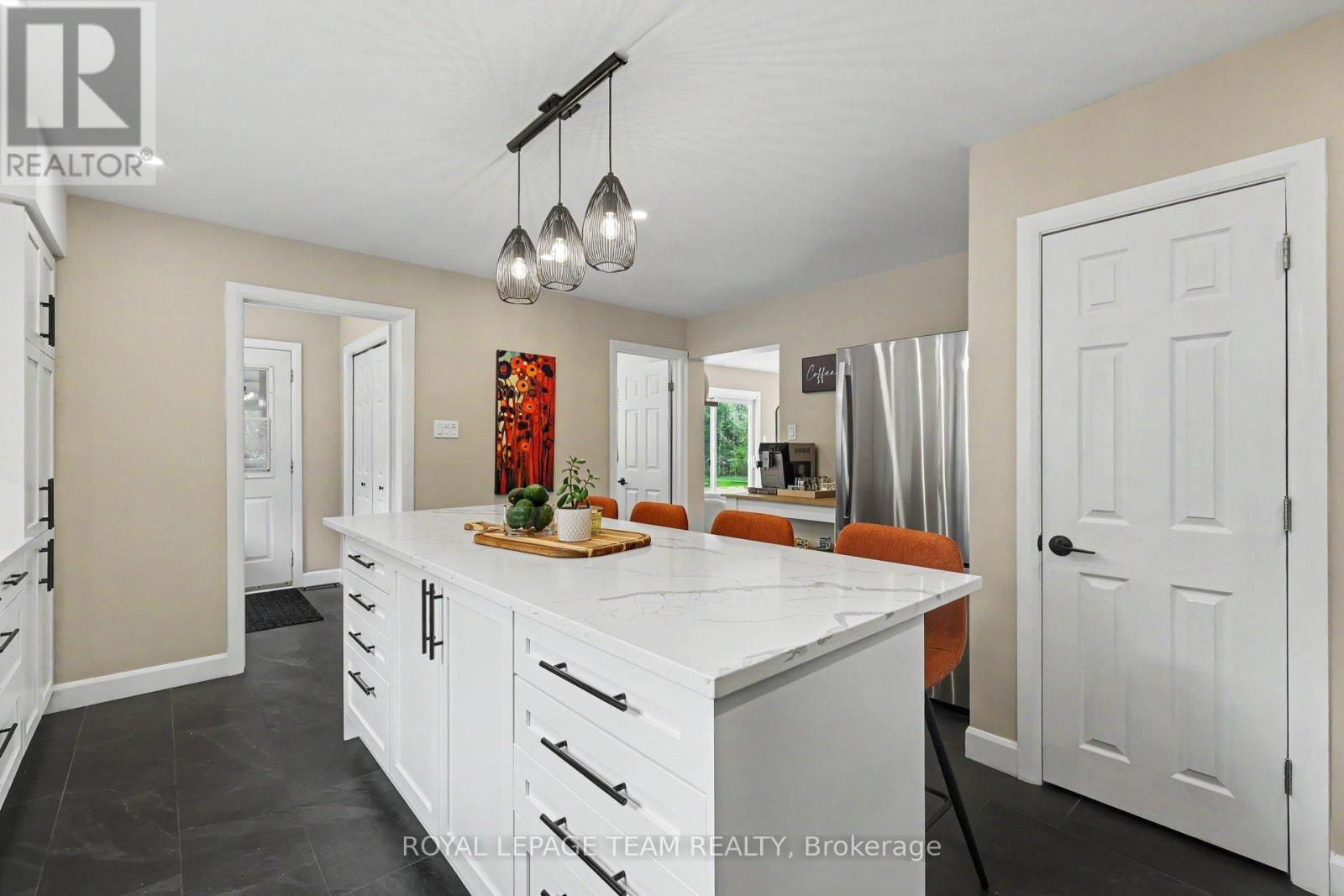 8471 MARIONVILLE ROAD - 16