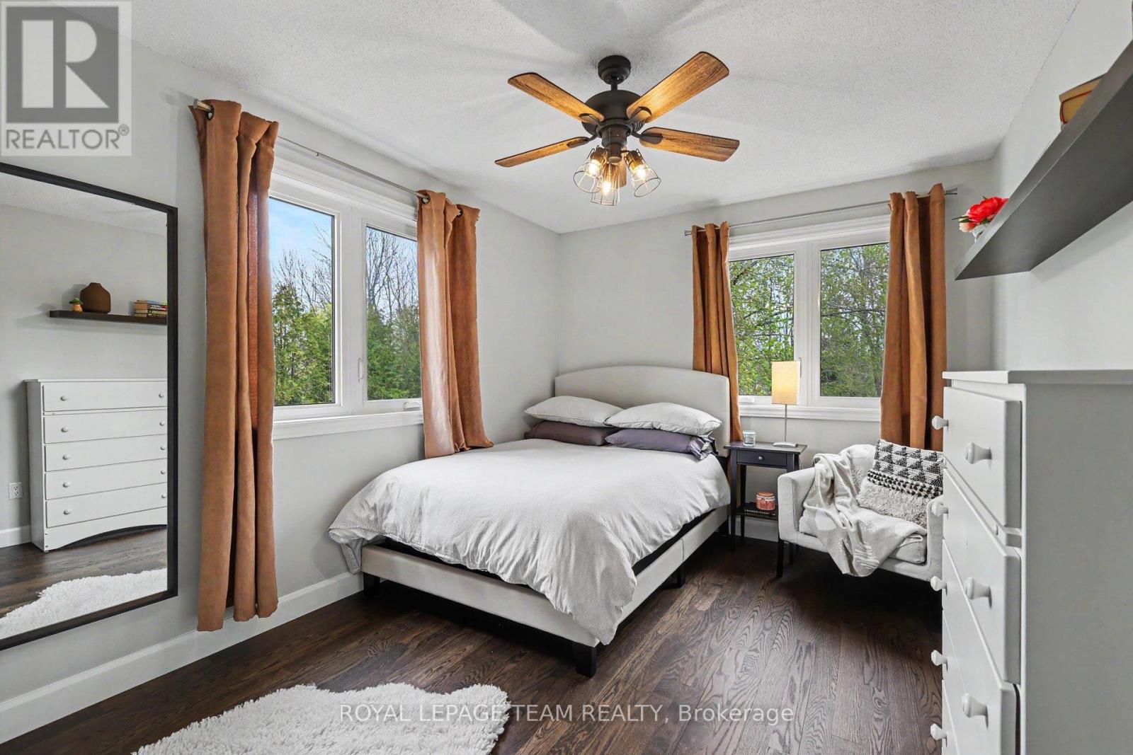 8471 MARIONVILLE ROAD - 23