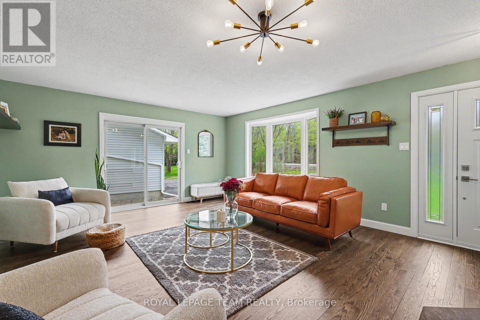 8471 MARIONVILLE ROAD - 6