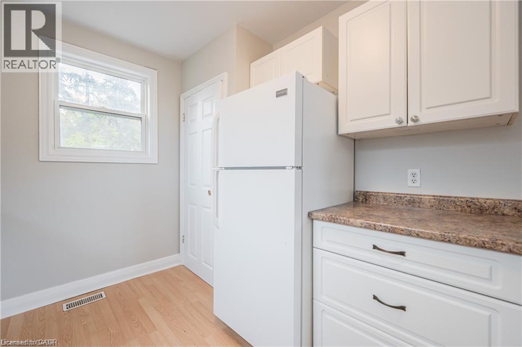 163 OTTAWA Street N, Kitchener, Ontario, N2H3K7 — Photo 7