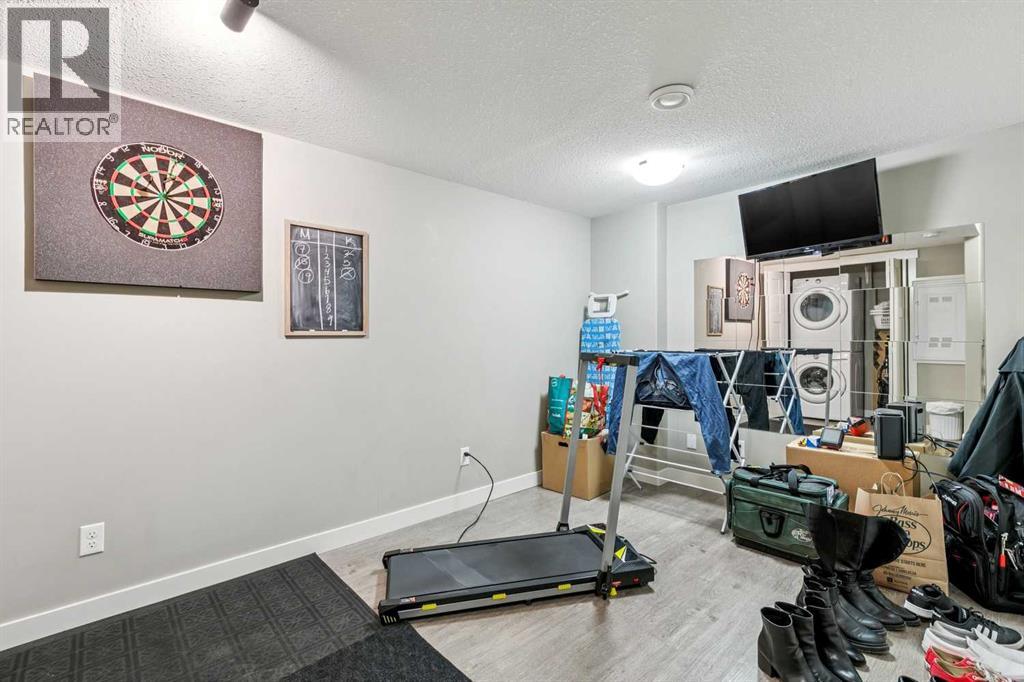605 Evanston Manor NW - 22