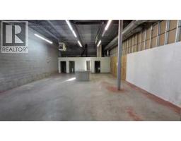 9616 100 Street, Peace River, AB T8S1S4 Photo 8