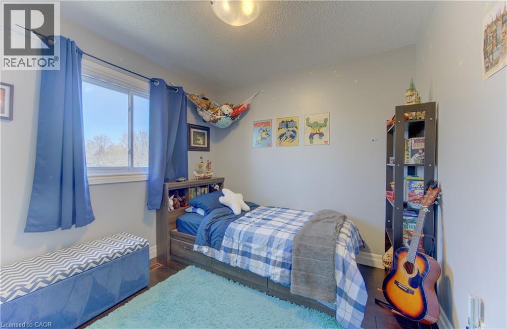 19 BROOM Street - 16