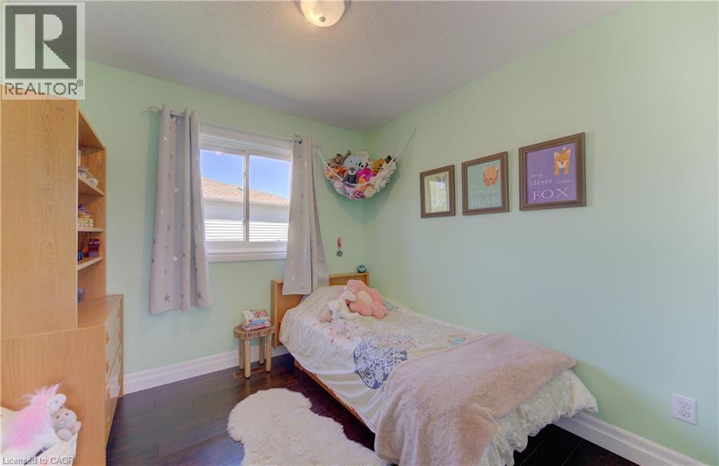 19 BROOM Street - 17