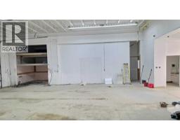 9606a 100 Street, Peace River, AB T8S1J5 Photo 6