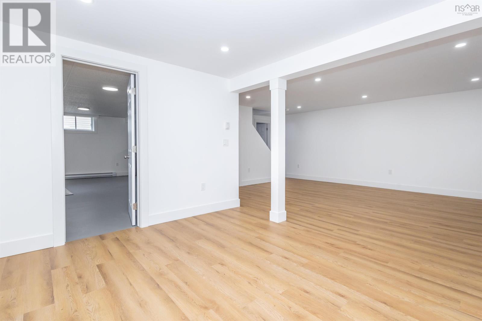 6 Turner Street - 34