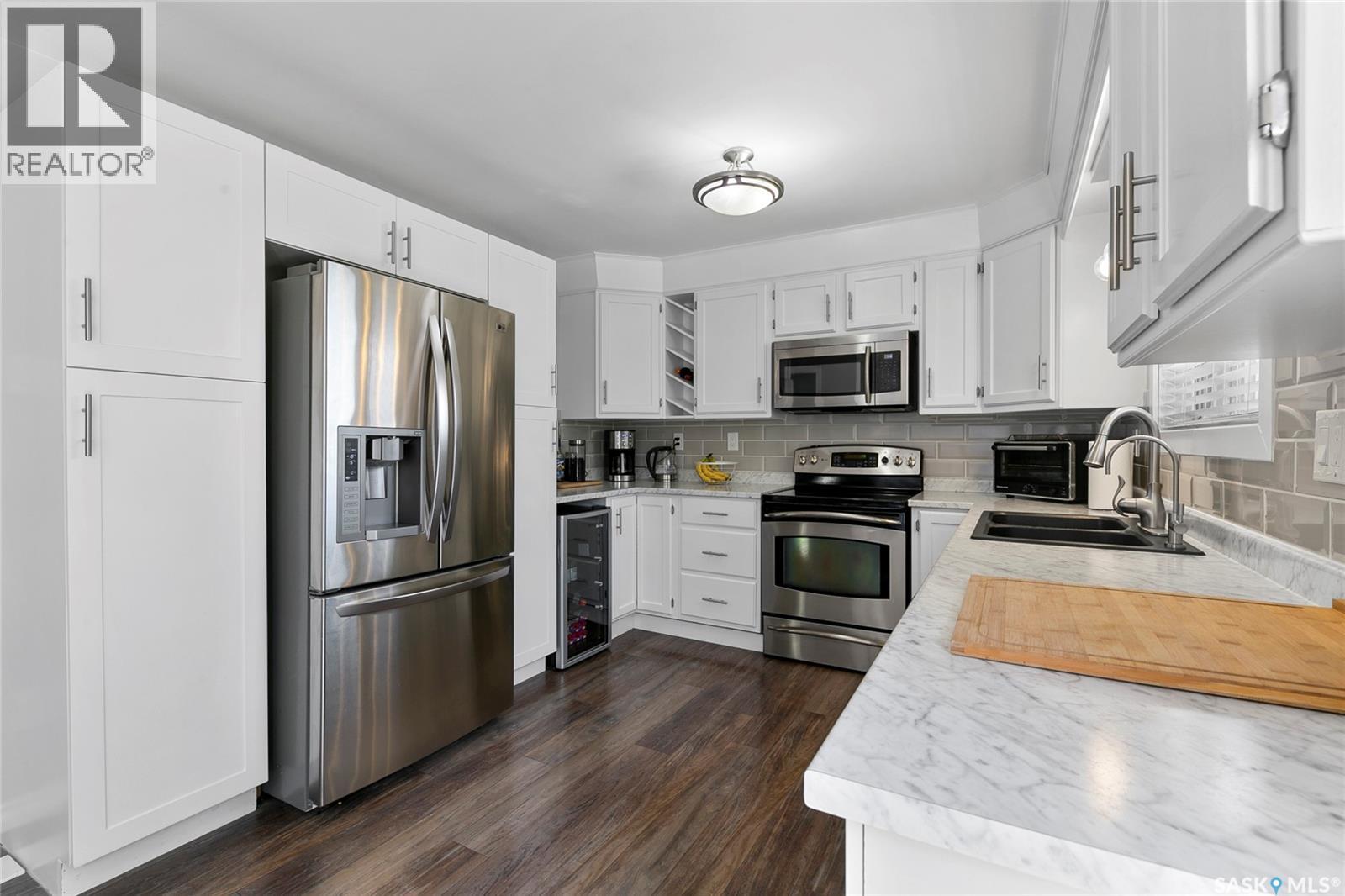 1206 Flexman CRESCENT N - 8