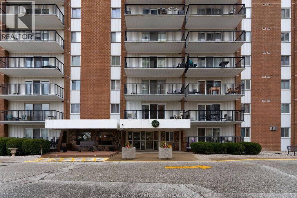 #1008 8591 RIVERSIDE DRIVE East - 1