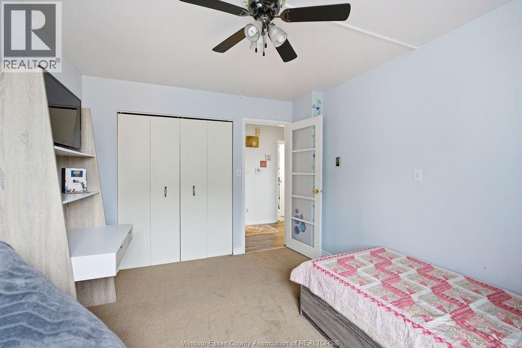 #1008 8591 RIVERSIDE DRIVE East - 21