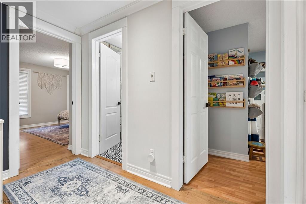 490 KNIGHTSBRIDGE Crescent, Ancaster, Ontario, L9G3S5 — Photo 18
