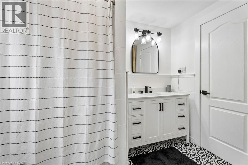 490 KNIGHTSBRIDGE Crescent, Ancaster, Ontario, L9G3S5 — Photo 23