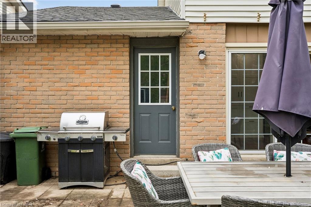 490 KNIGHTSBRIDGE Crescent, Ancaster, Ontario, L9G3S5 — Photo 32