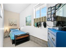 106b Ch. De La Montagne, L Ile Du Grand Calumet, QC J0X1J0 Photo 37
